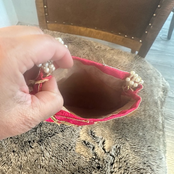 Gota Patti Potli Indian inspired Bag, red and Gold - Picture 3 of 5